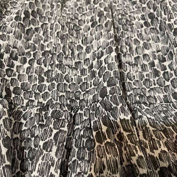 NWT Banana Republic Flounce Hem Mini Skirt - Picture 2 of 9